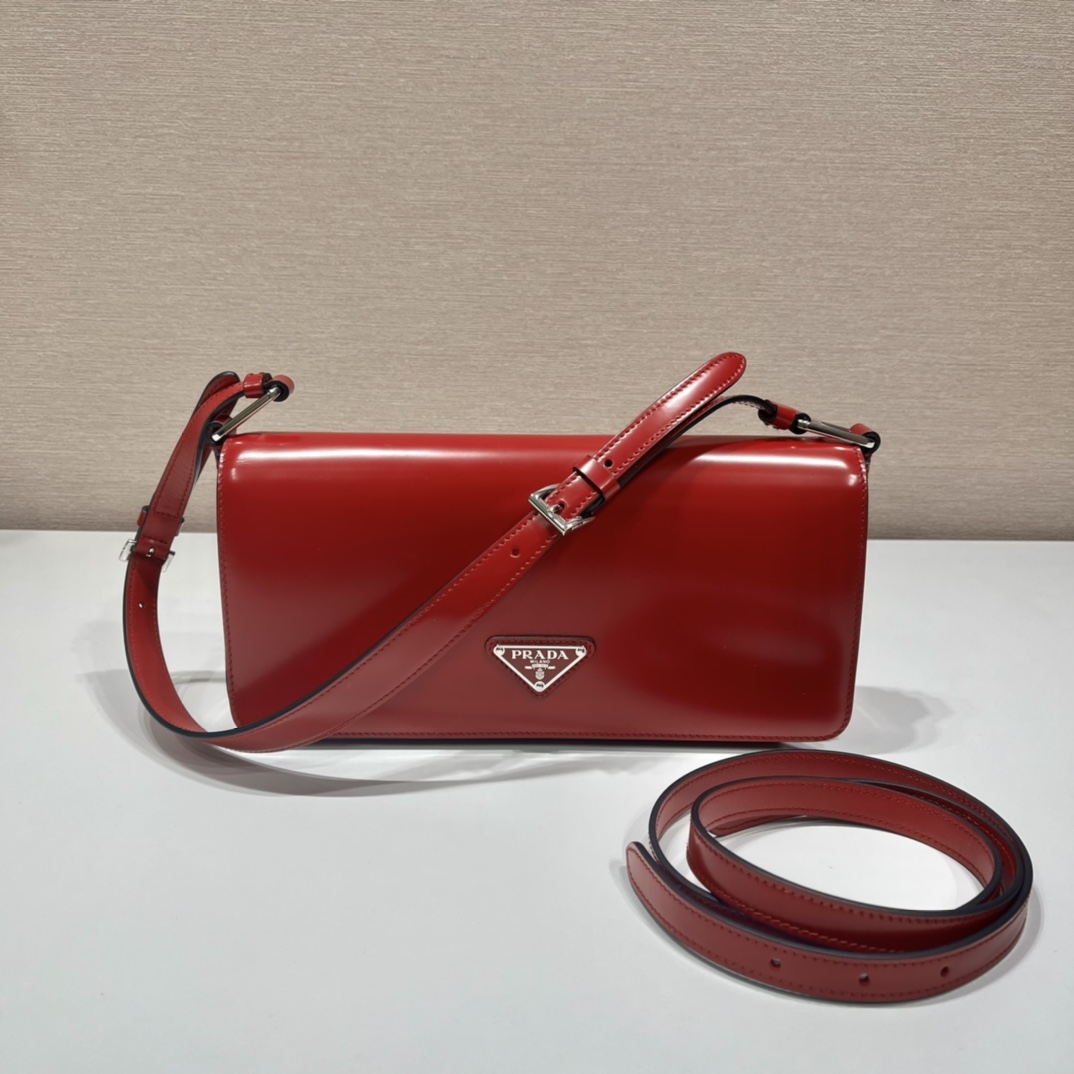 𝐏𝐑𝐀𝐃𝐀 New Model 1BD323
