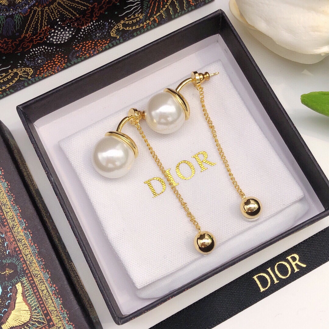Dior Pearl Tassel Stud Earrings