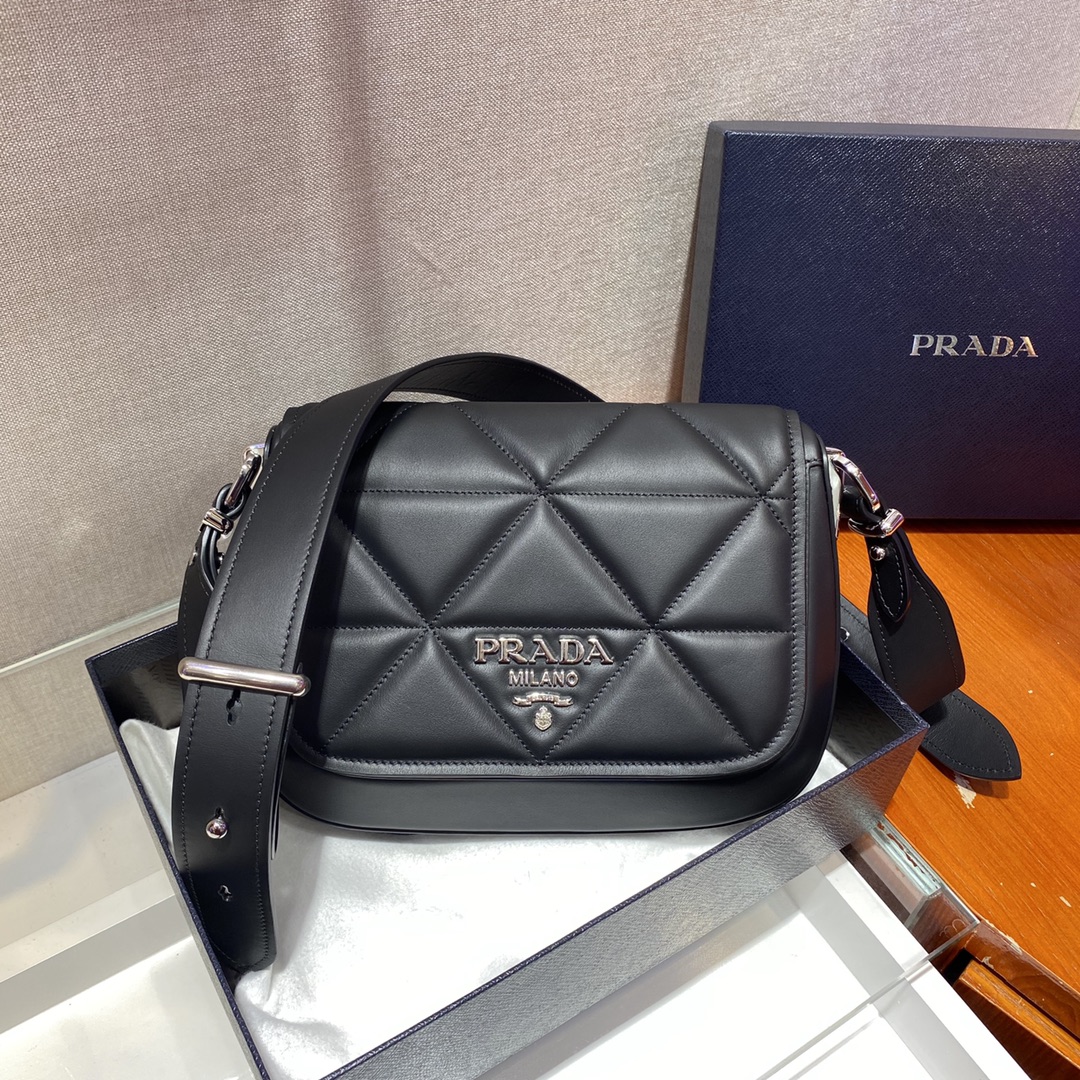 𝐏𝐑𝐀𝐃𝐀 New Women's Bag 1BD283