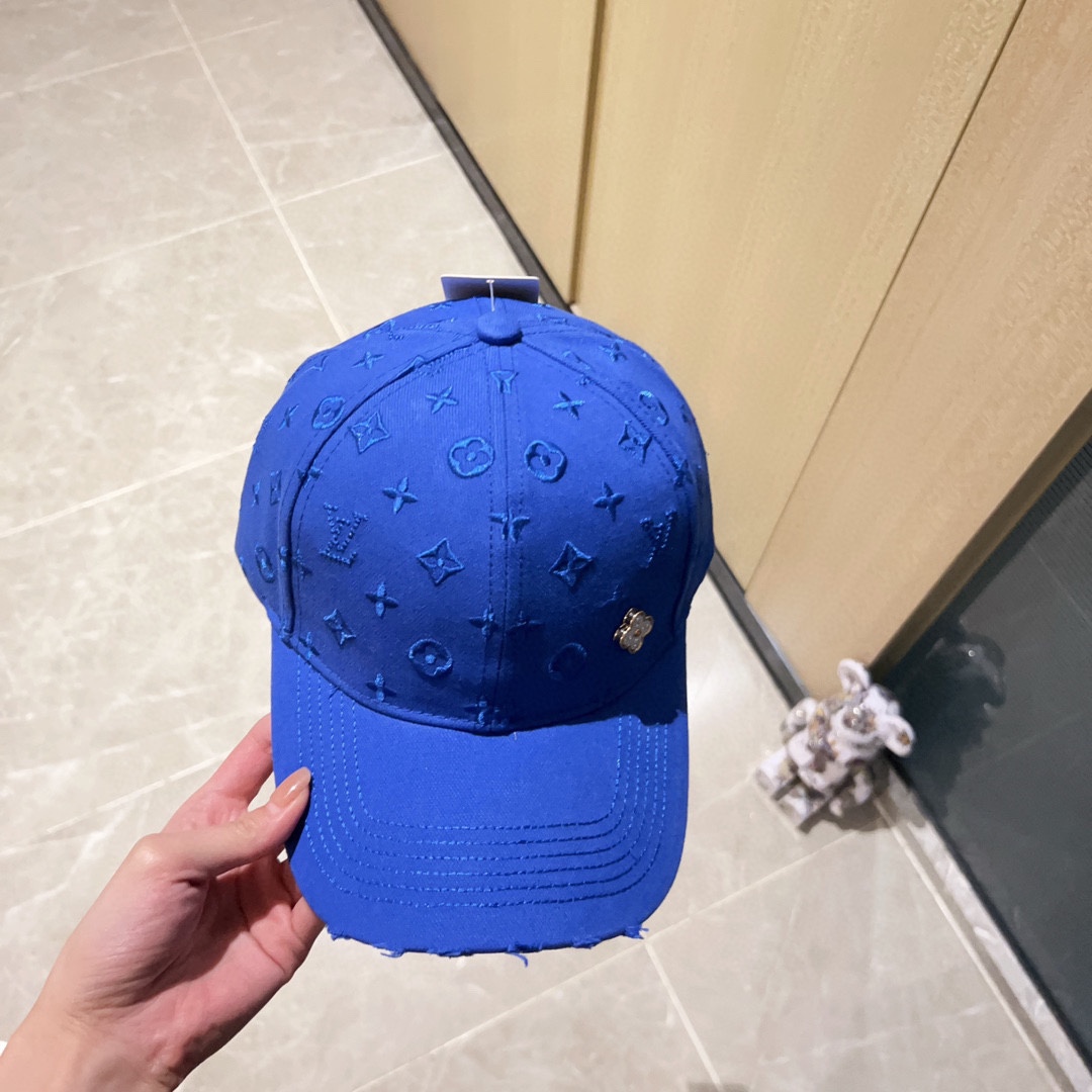 Louis Vuitton baseball cap