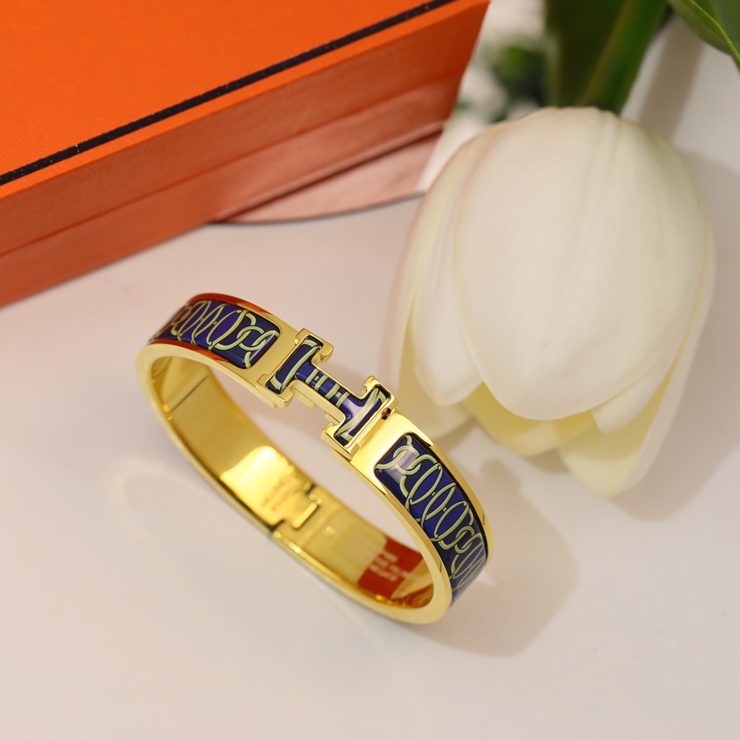 Hermes bracelet