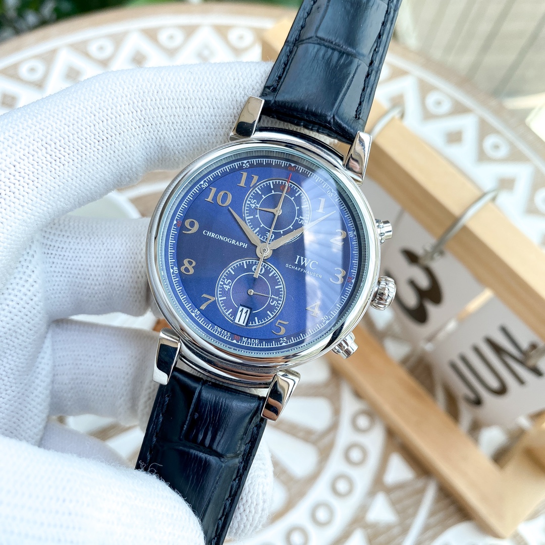 IWC- Fine men's watches Fully automatic mechanical movement, top 316 steel case and strap