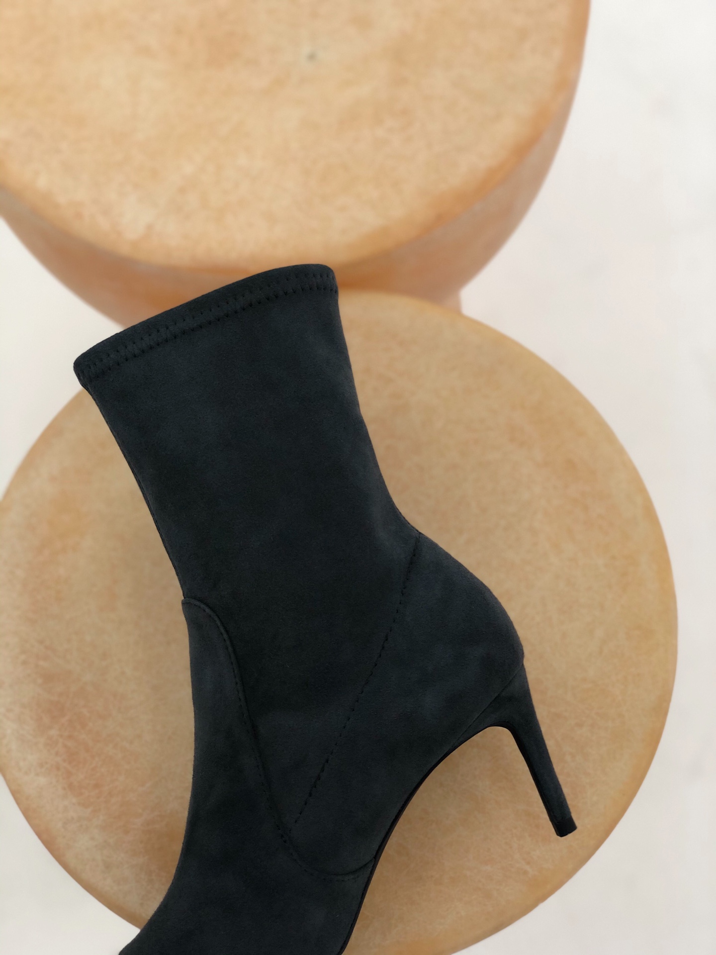 Stuart Weitzman Model: WREN7.5cm Stuart Weitzman TPU outsole