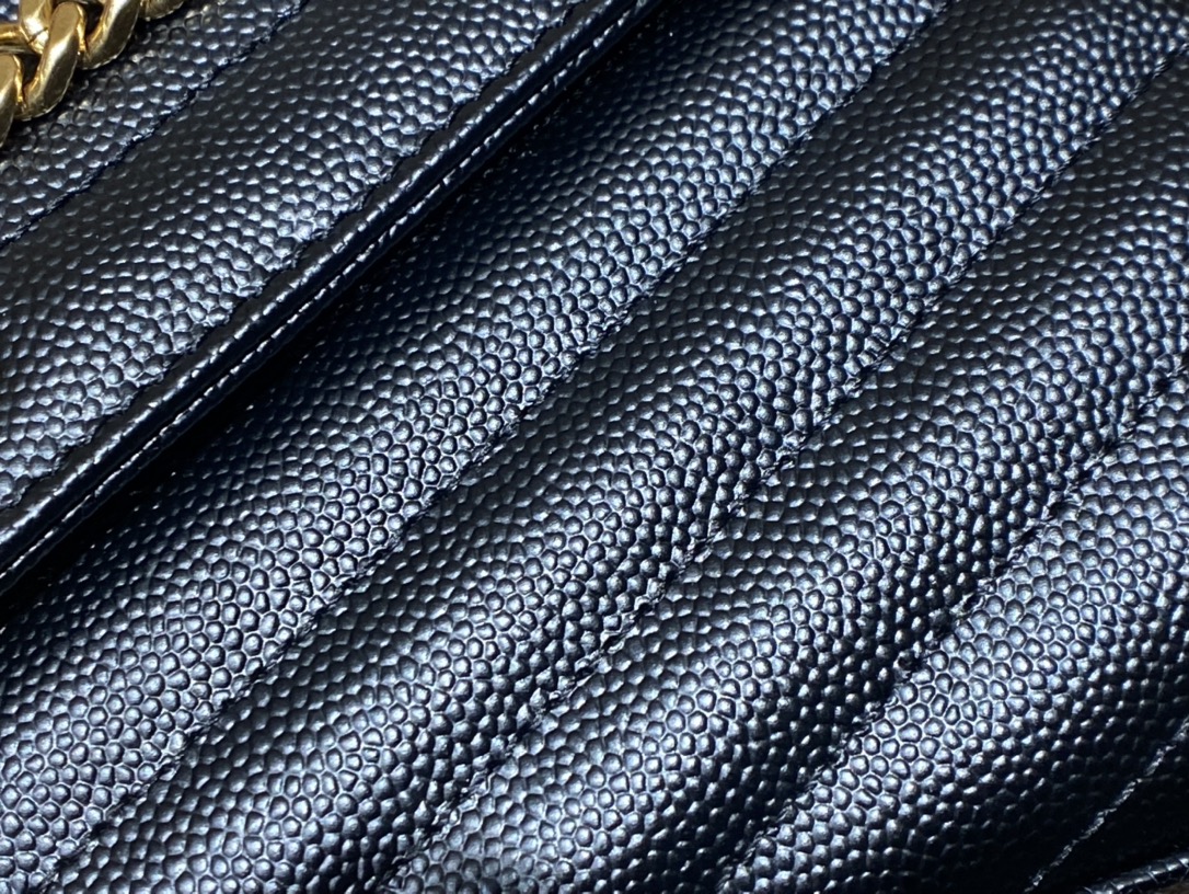 SAINT LAURENT 𝑴𝒐𝒏𝒐𝒈𝒓𝒂𝒎 𝑾𝒐𝒄  #377828