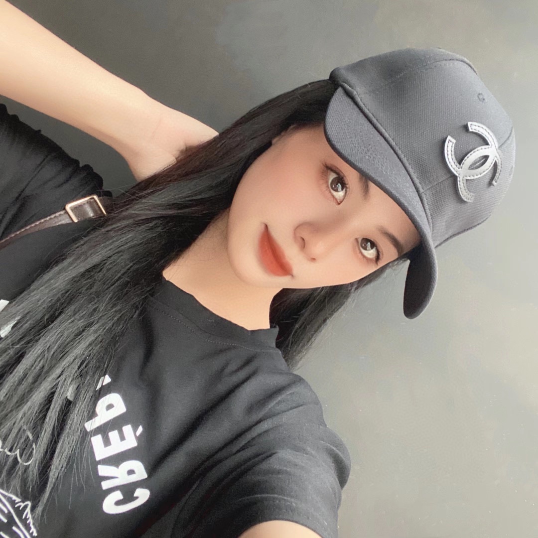 [CHANEL Chanel] new counter synchronization baseball cap