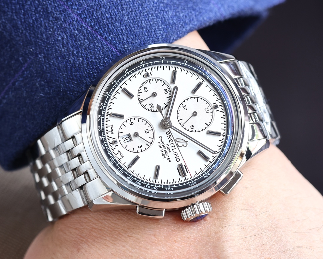 Breitling-Purcellus B01 Chronograph 16L steel Potted curved sapphire