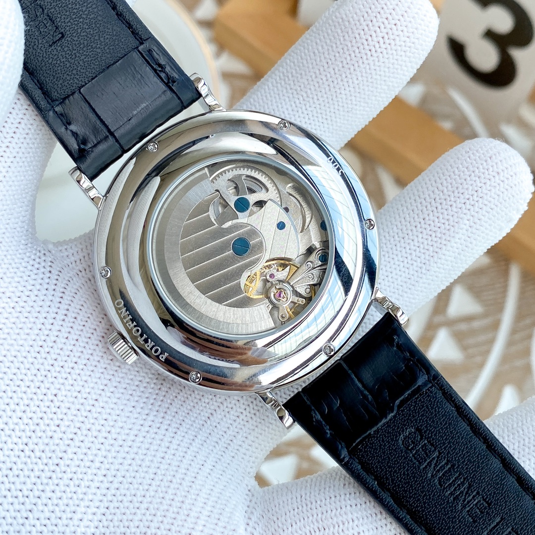 IWC- Fine men's watches Fully automatic mechanical movement, top 316 steel case and strap