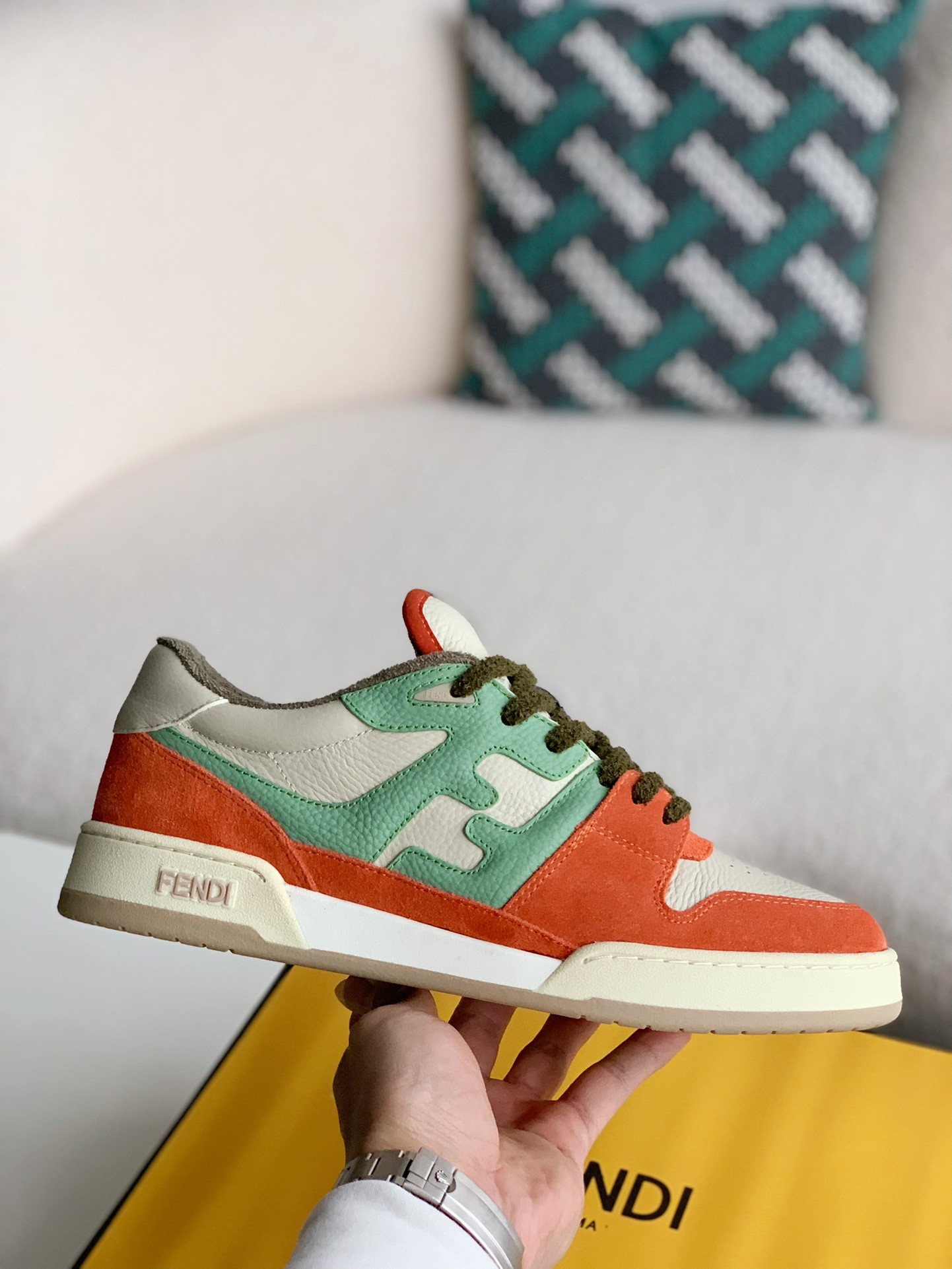 FENDI retro Sneakers