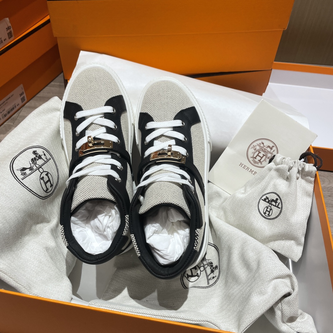 Hermes latest Kelly buckle small white shoes sneakers