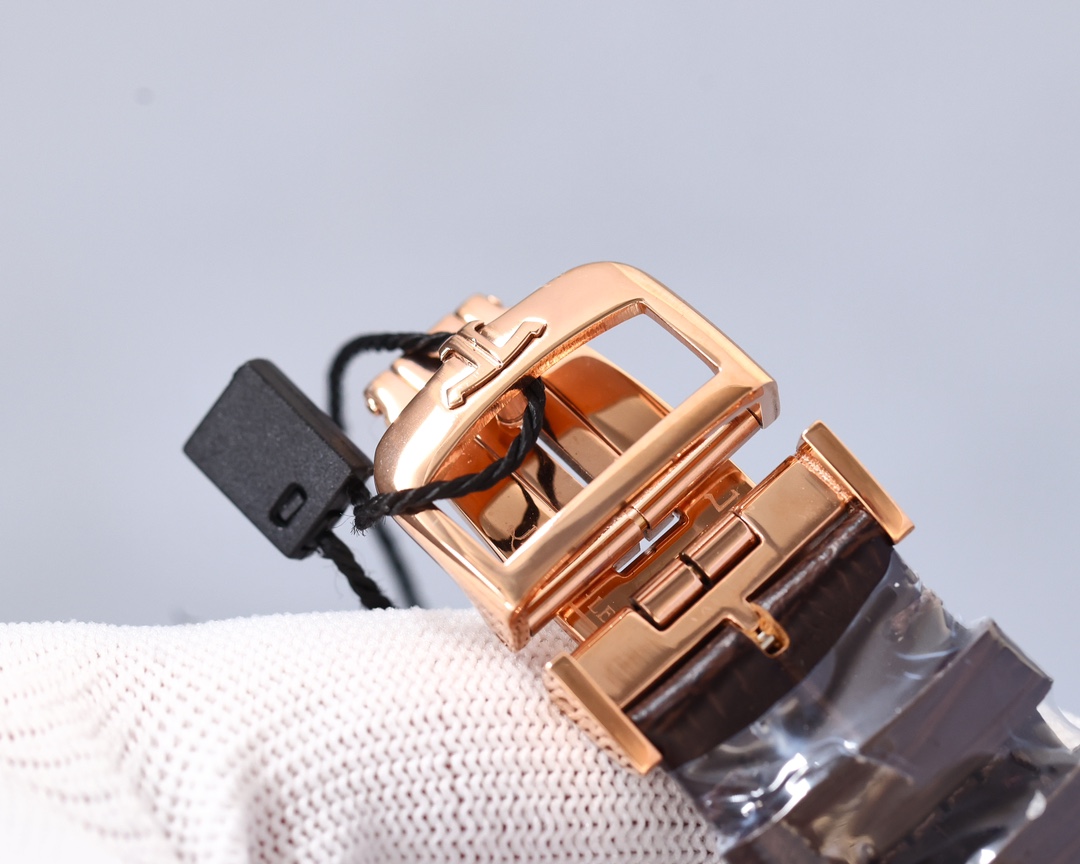 Jaeger-LeCoultre Flip Full Diamond Collection