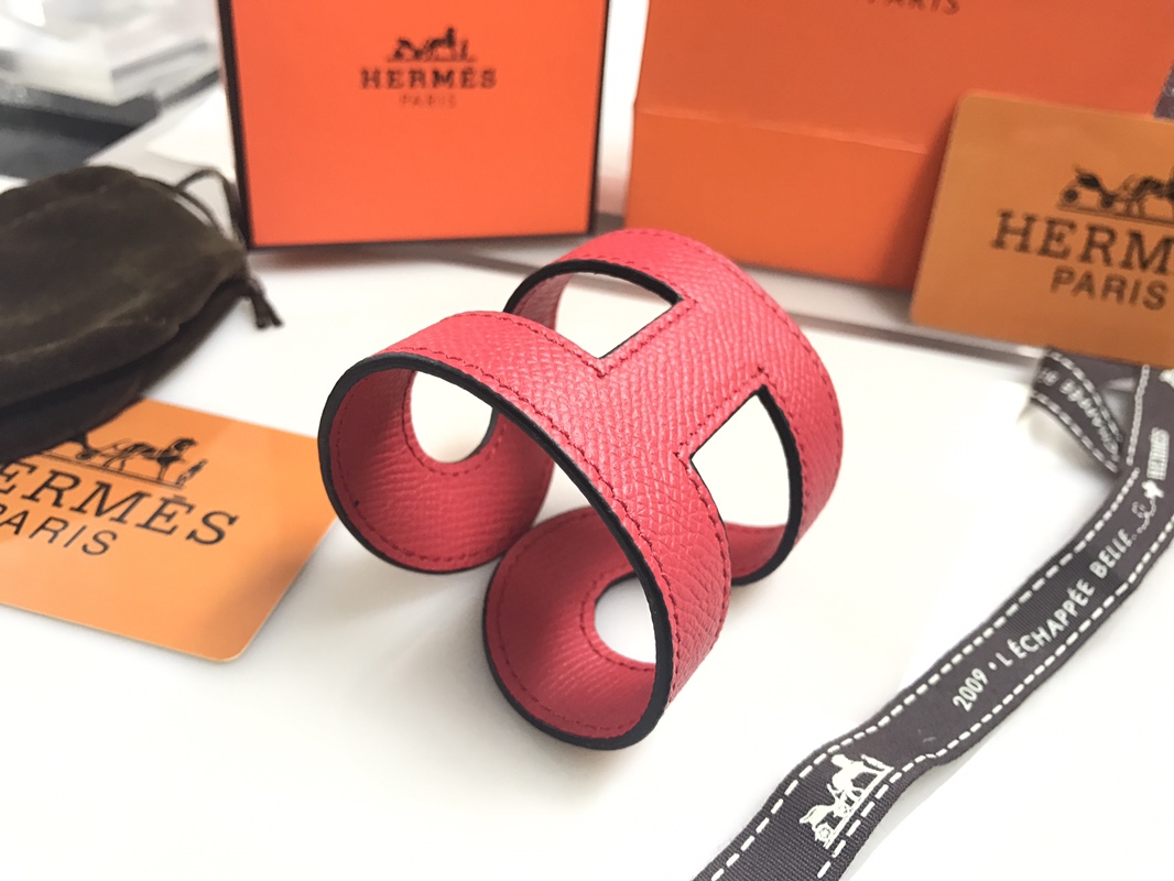 Hermes bracelet