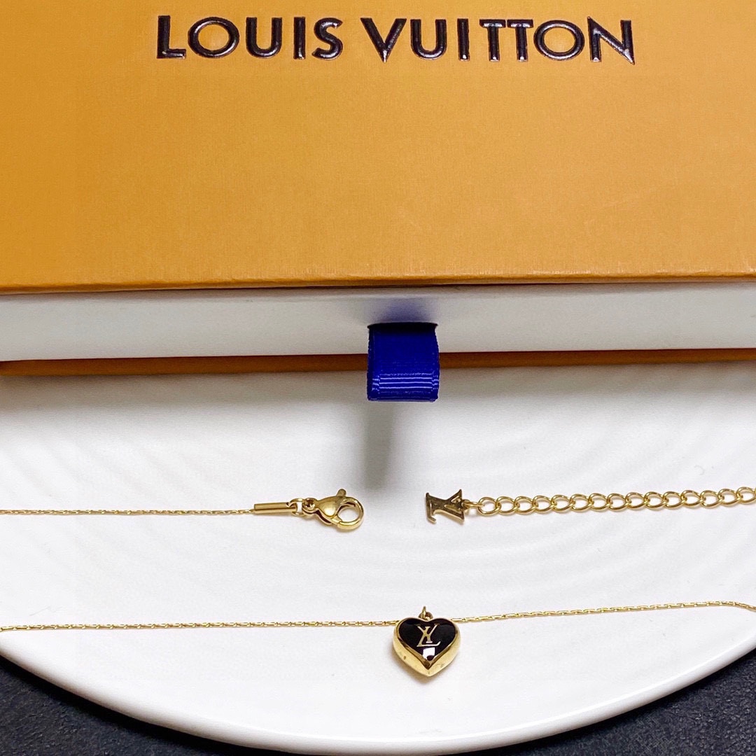 Louis Vuitton LV love necklace