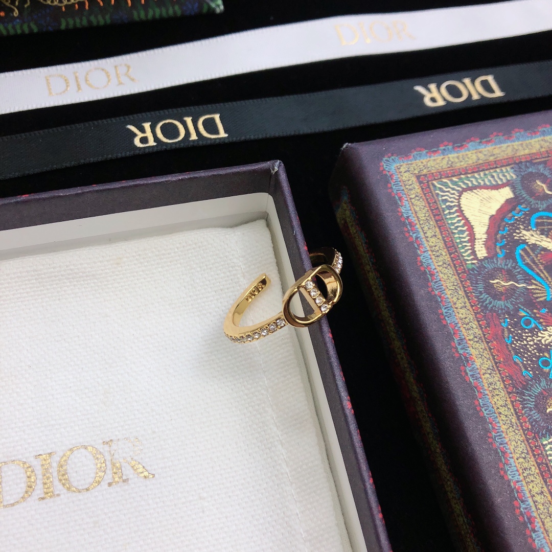Dior CD ring