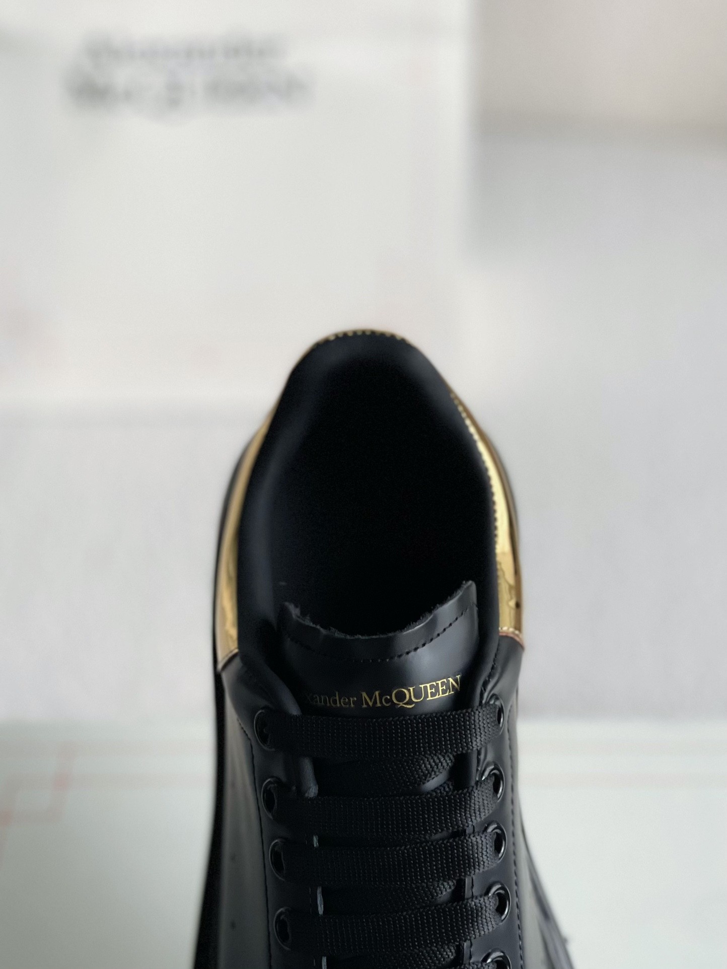 Alexander McQueen MQ golden cowhide tail Air cushion bottom Sneakers