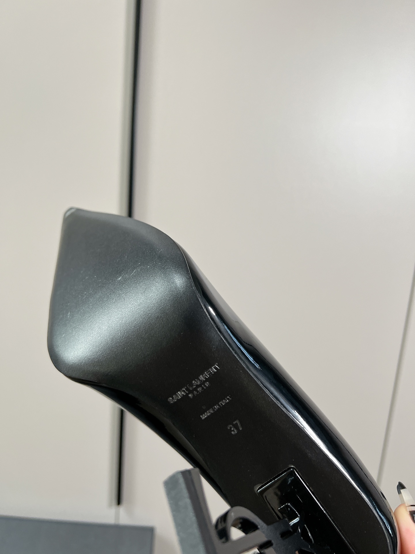 𝙎𝙖𝙞𝙣𝙩 𝙇𝙖𝙪𝙧𝙚𝙣𝙩 | 𝟐𝟎𝟐𝟐/𝐒𝐒 𝐧𝐞𝐰 YSL｜Shaped heel shoes in the closet c high heels original cow patent leather