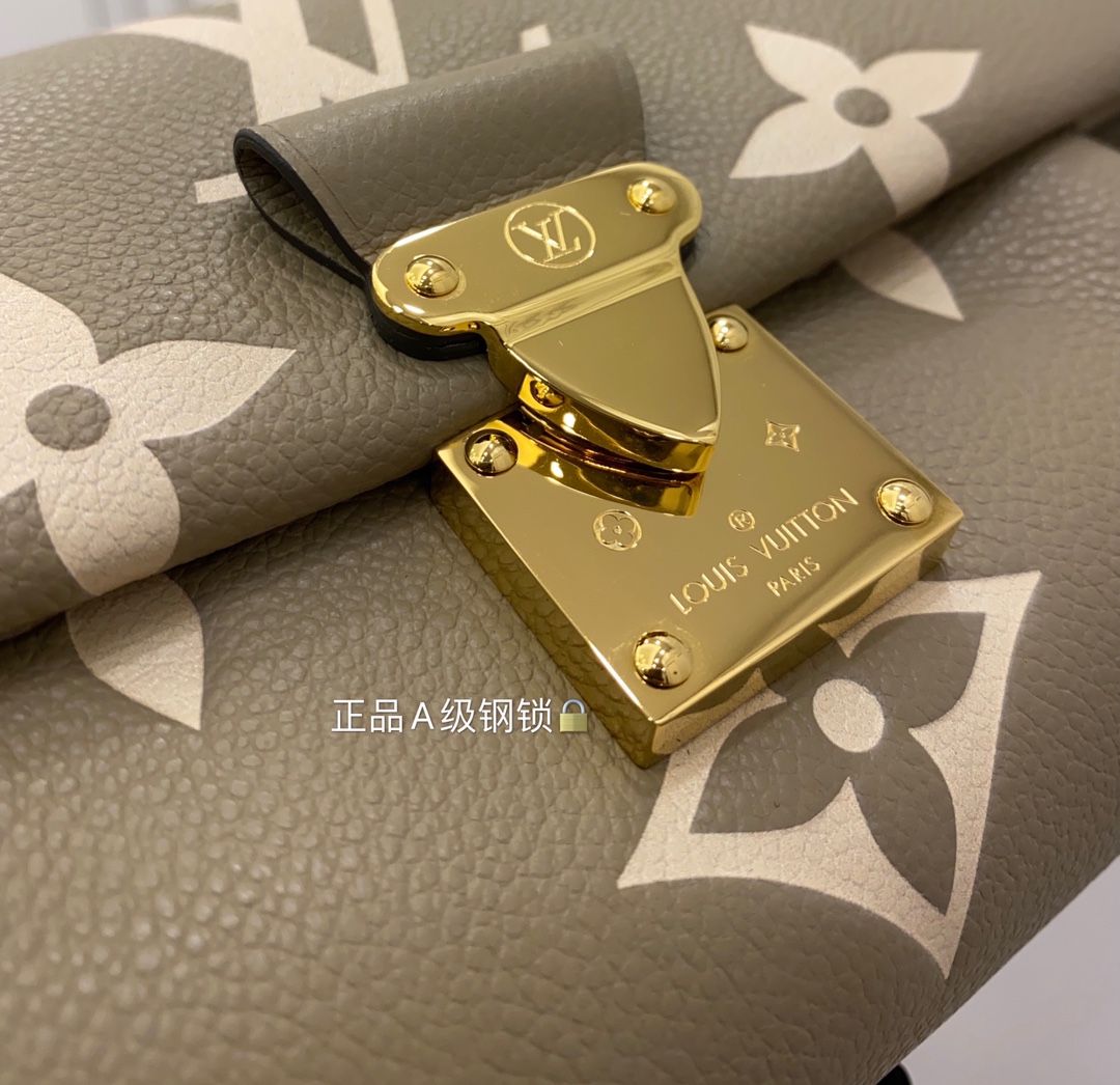 Louis Vuitton  M45836