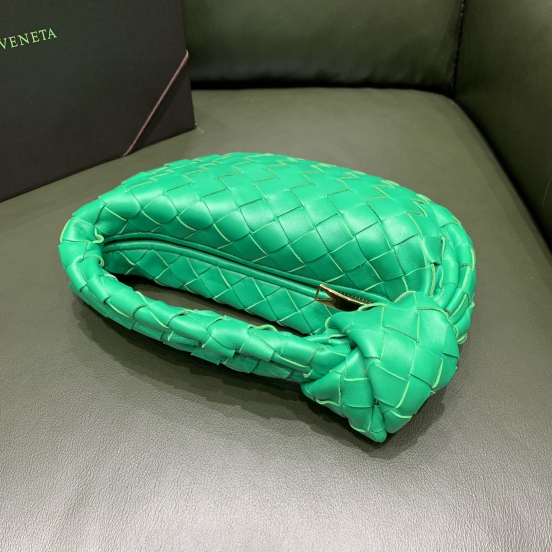 Bottega Veneta  🆕NEW🆕 JODIE #651876