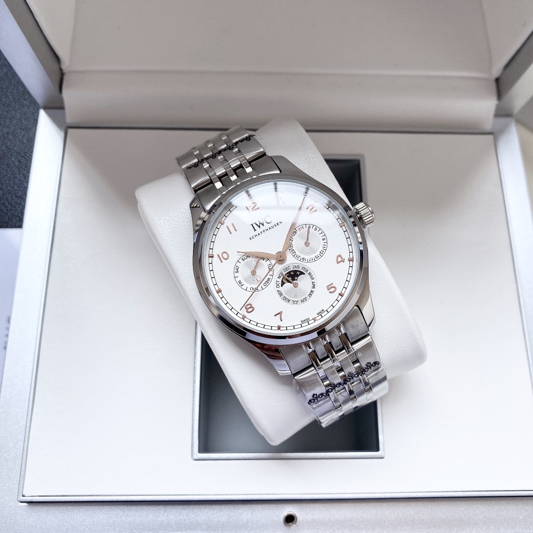 IWC- Portuguese Collection, Model:IW344202 Built-in automatic mechanical movement