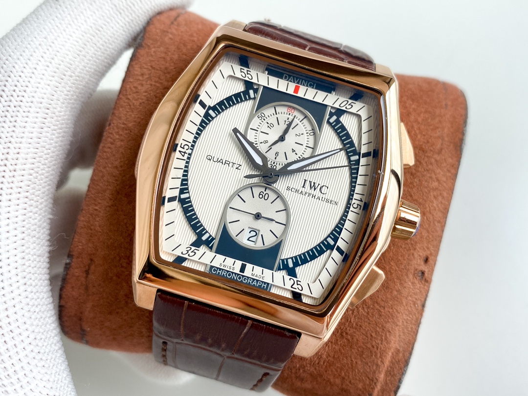 IWC- Fine men's watches Fully automatic mechanical movement, top 316 steel case and strap