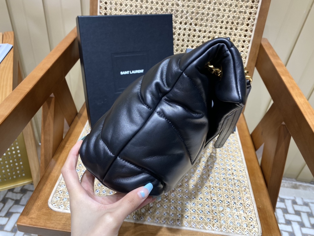 SAINT LAURENT #𝙇𝙤𝙪𝙇𝙤𝙪 𝙥𝙪𝙛𝙛𝙚𝙧#57747(large gold buckle)