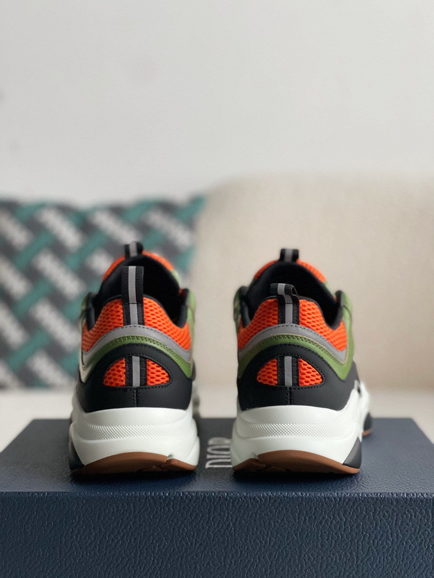 DIOR classic B22 Clunky Sneaker