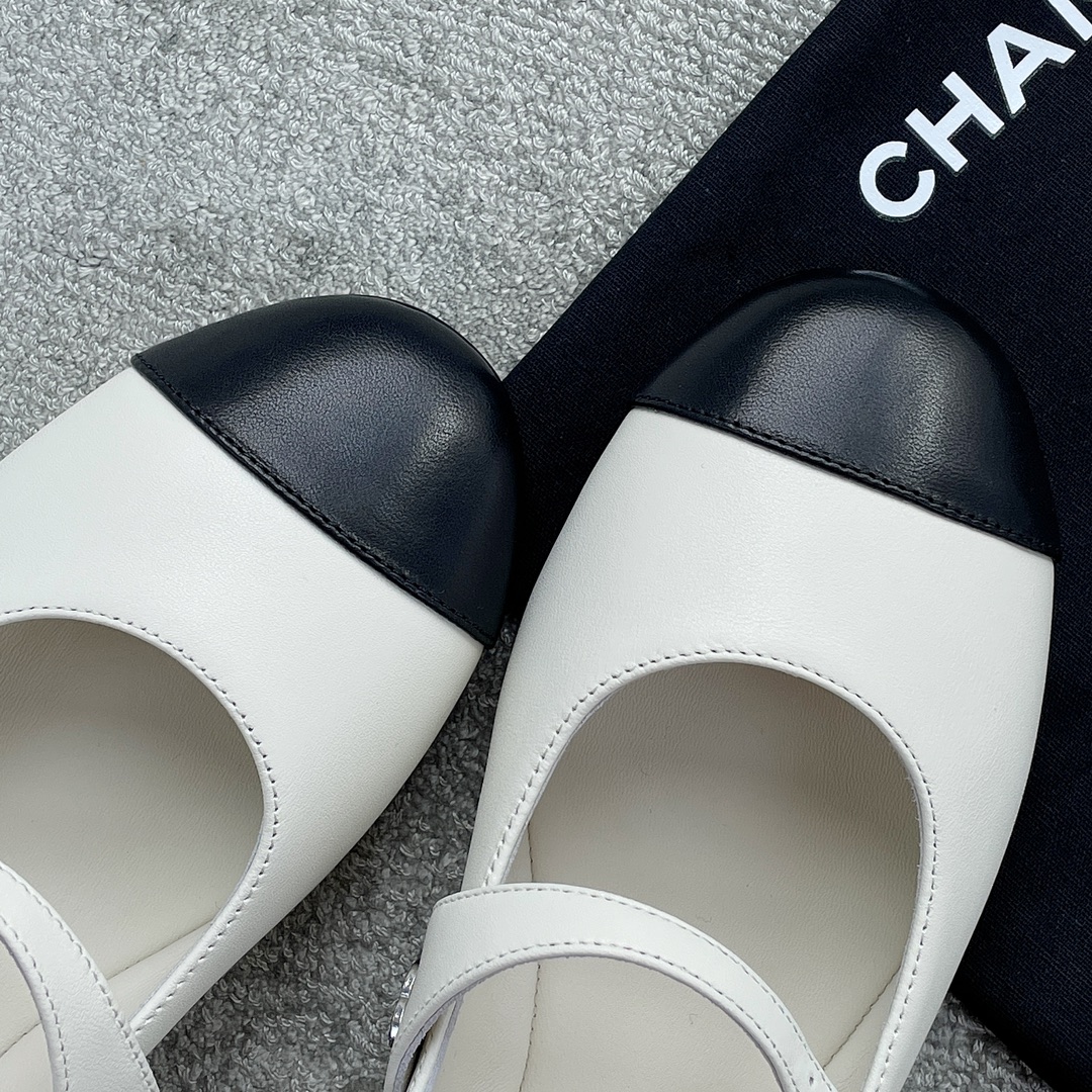 CHANEL single strap Mary Jane uppers imported mixed sheepskin grain sheepskin leather leather outsole