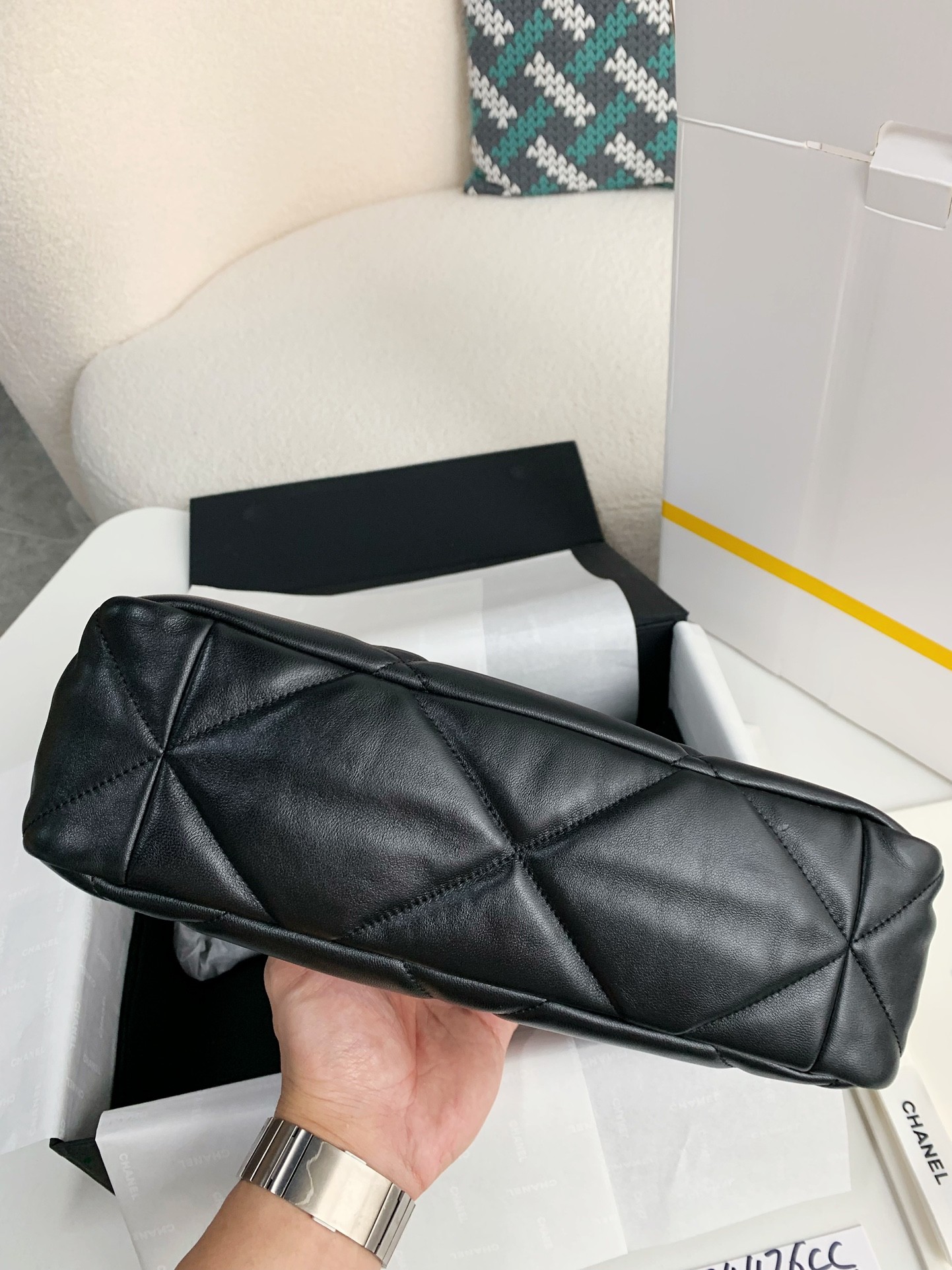 Chanel handbag Size:30*10*20cm