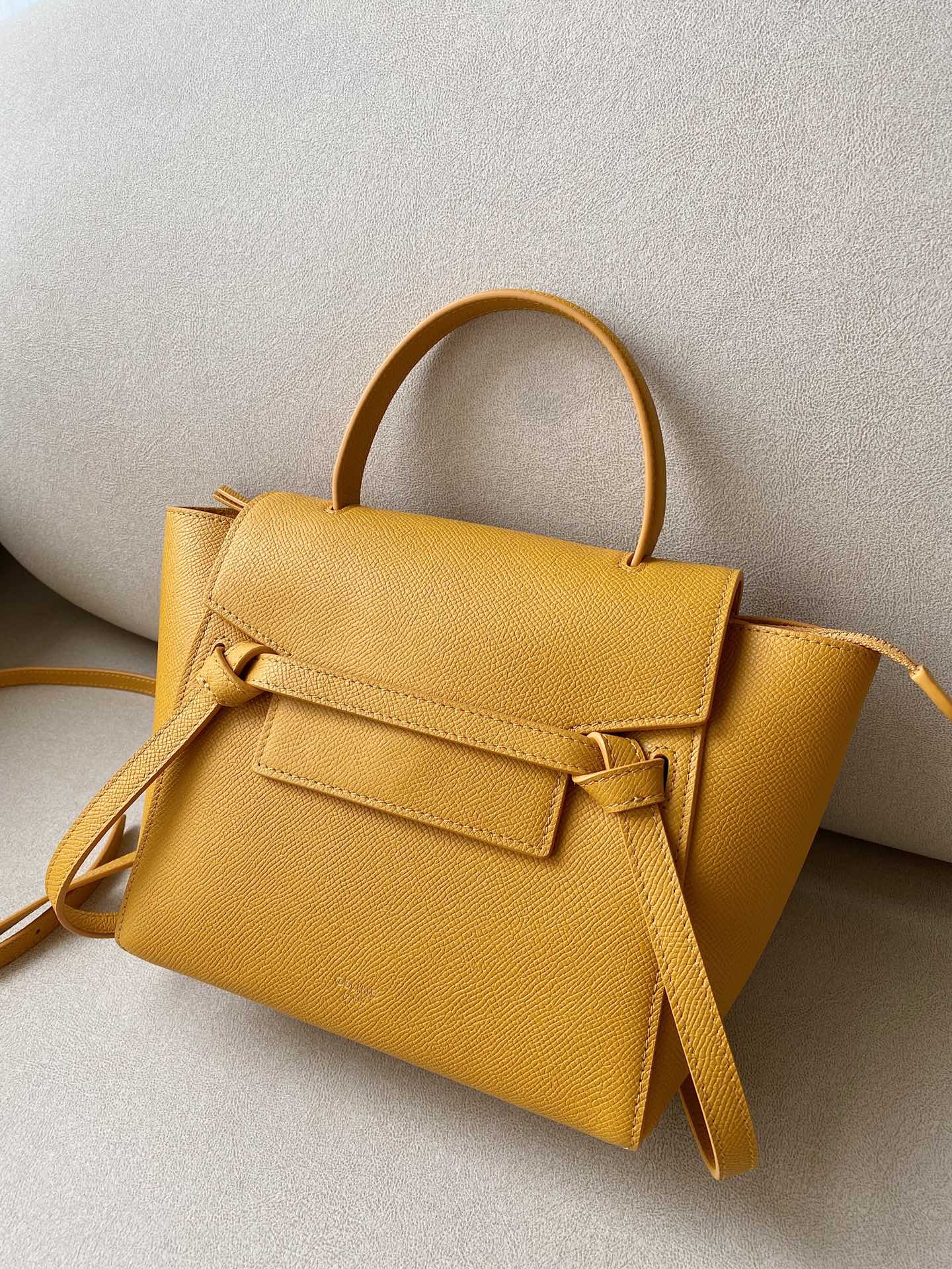 𝐂𝐞𝐥𝐢𝐧𝐞 Belt Bag Catfish Bag Small Grained Calfskin