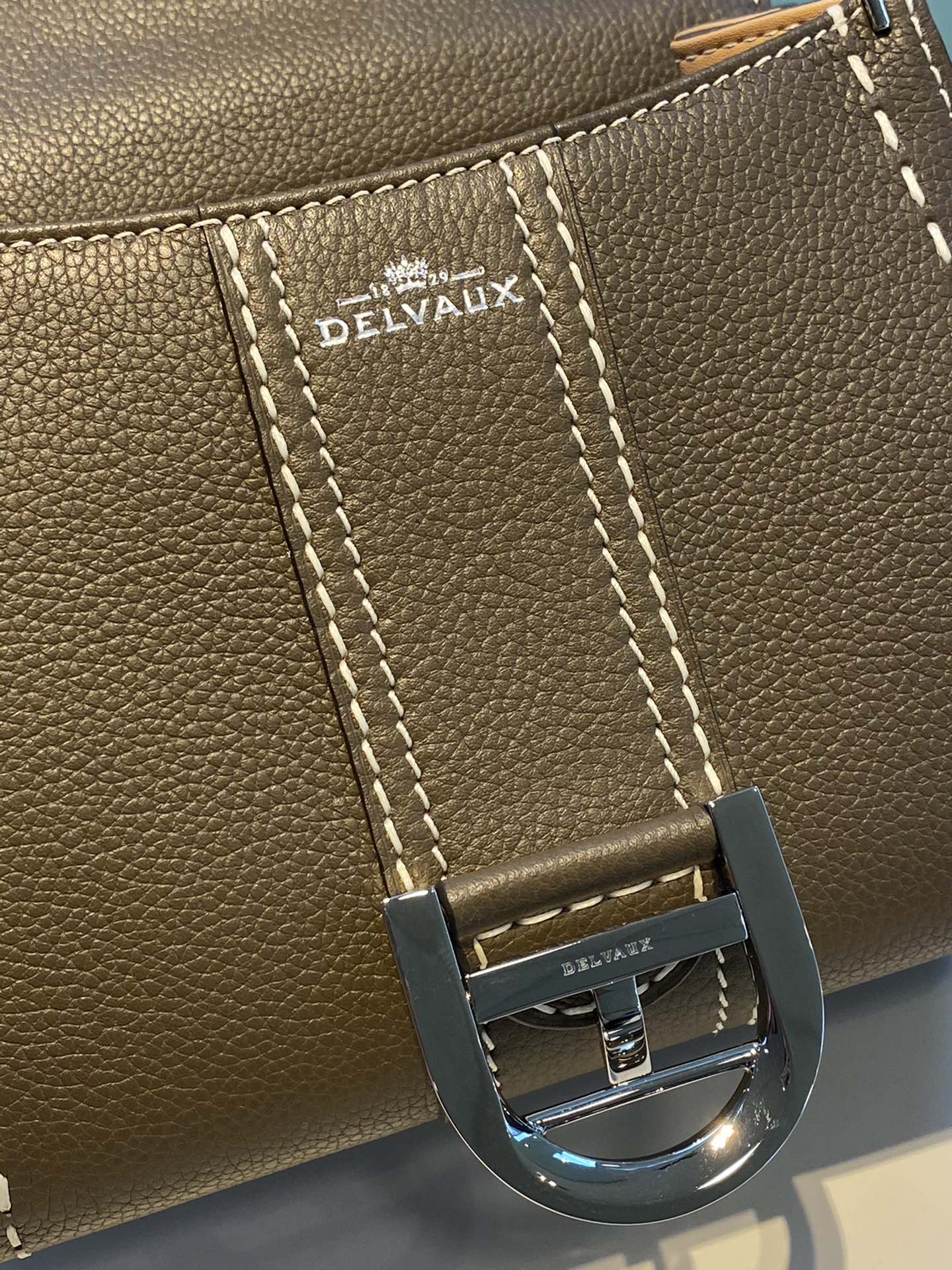 DELVAUX      🇧🇪brillant togo