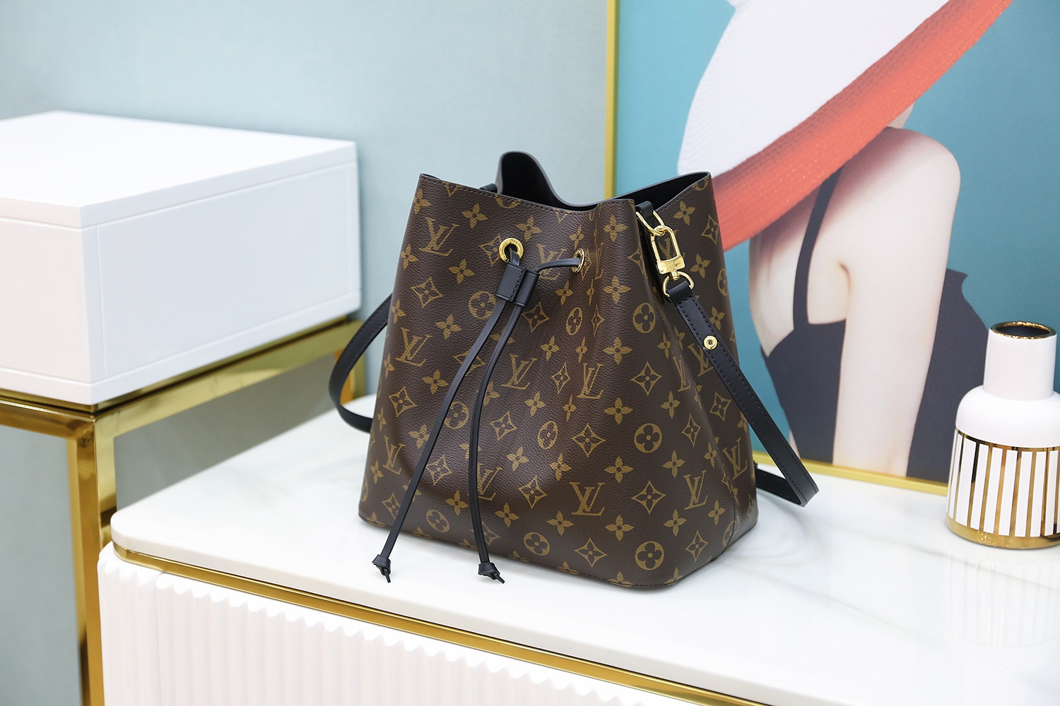 Louis Vuitton 𝙉𝙀𝙊𝙉𝙊🇫🇷French original material M44020