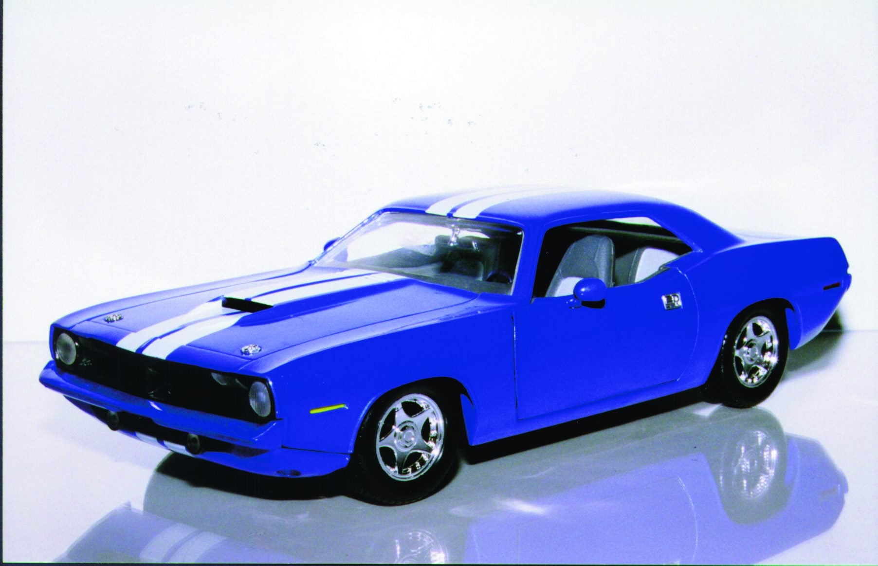 1:18 Ertl Plymouth 'Cuda '70 Street Machine