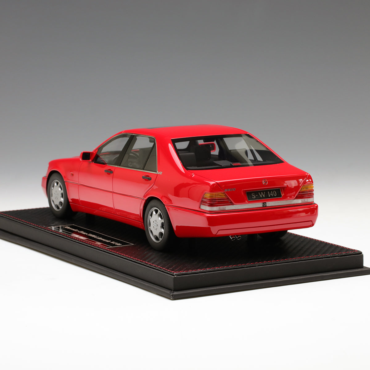 Frontiart AvanStyle 1:18 Mercedes Benz S600 W140 Limousine 1997 Red AS007-06