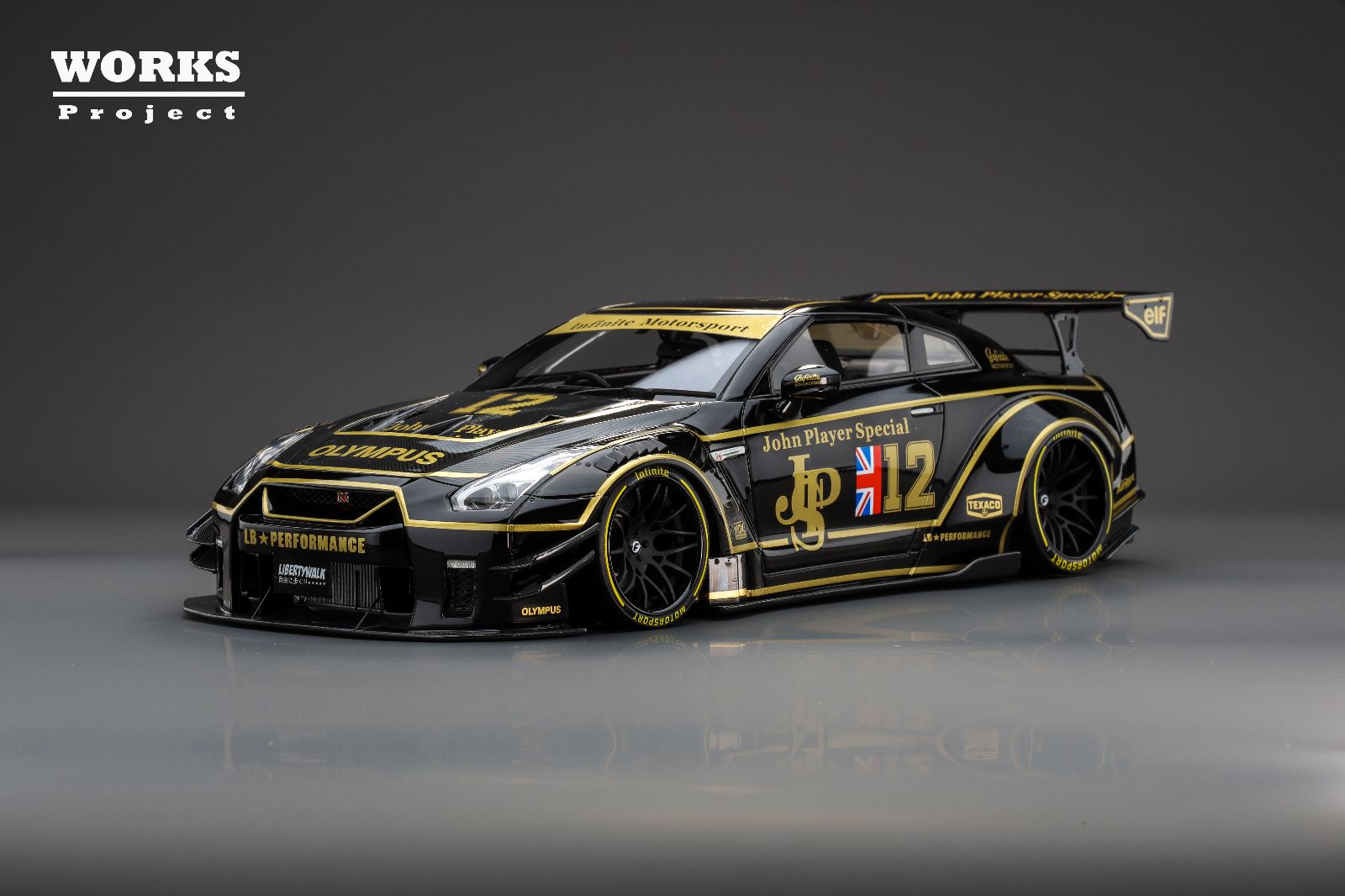 One Model 1:18 Nissan LB Silhouette WORKS GT R35GT-RR Type 2 in Black & Gold