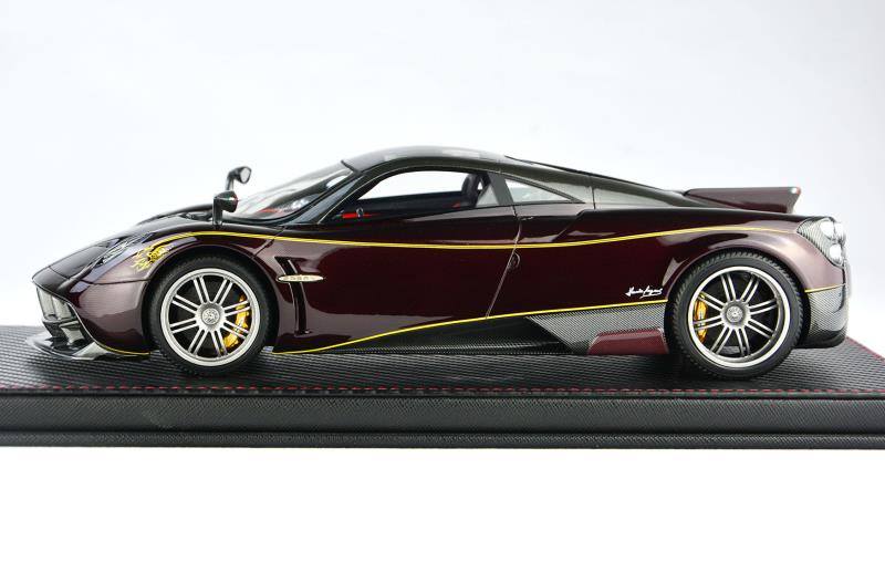 Frontiart AvanStyle 1:18 Pagani Huayra Purple red AS016-116