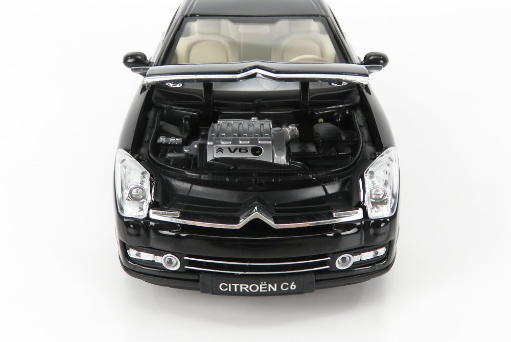 Bburago Citroen C6 1/18
