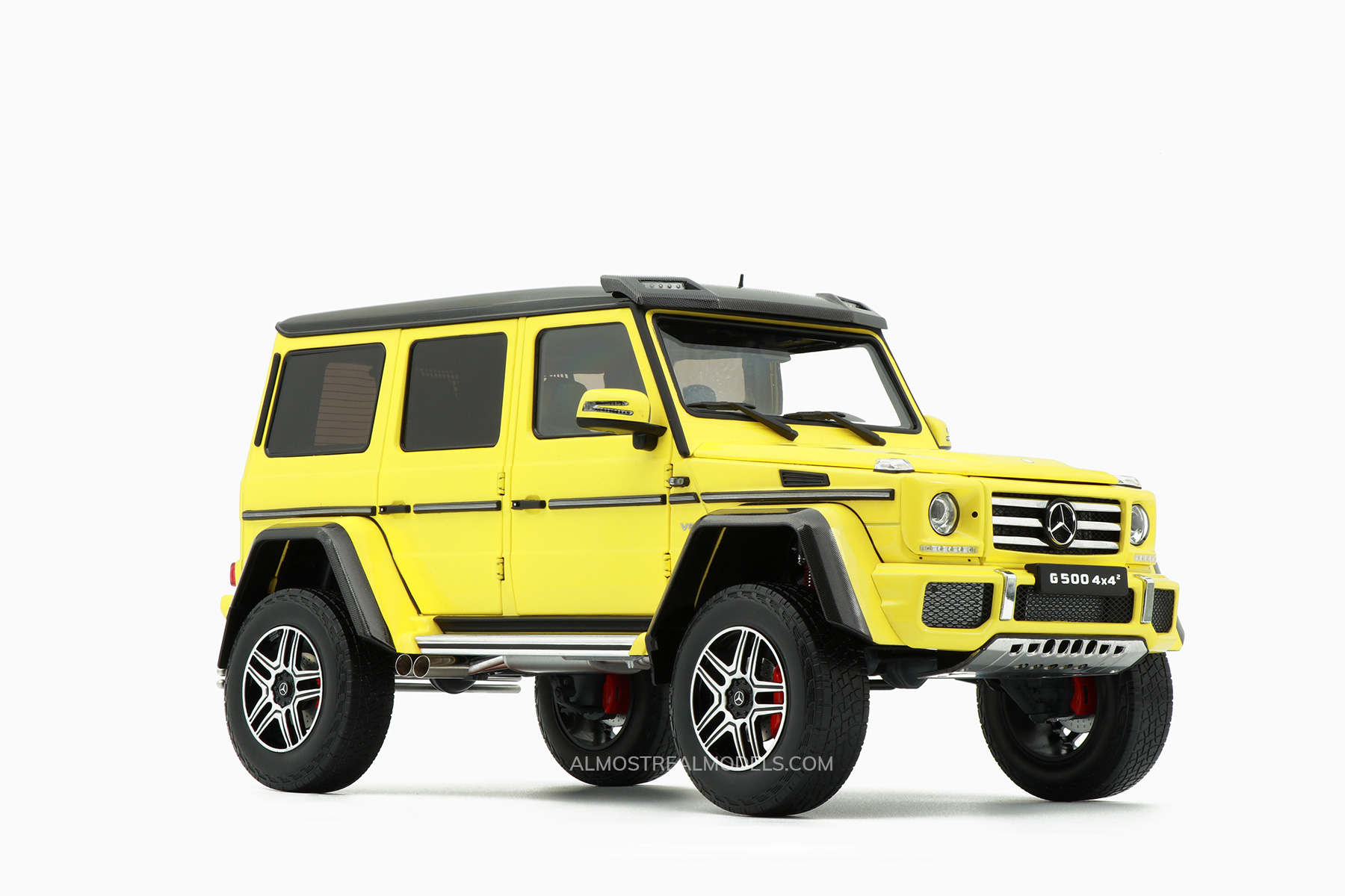 Mercedes-Benz G500 4×42 Yellow 1:18 by Almost Real