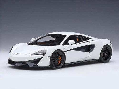 AUTOART 1/18 McLAREN 570S (WHITE/BLACK WHEELS) 76041