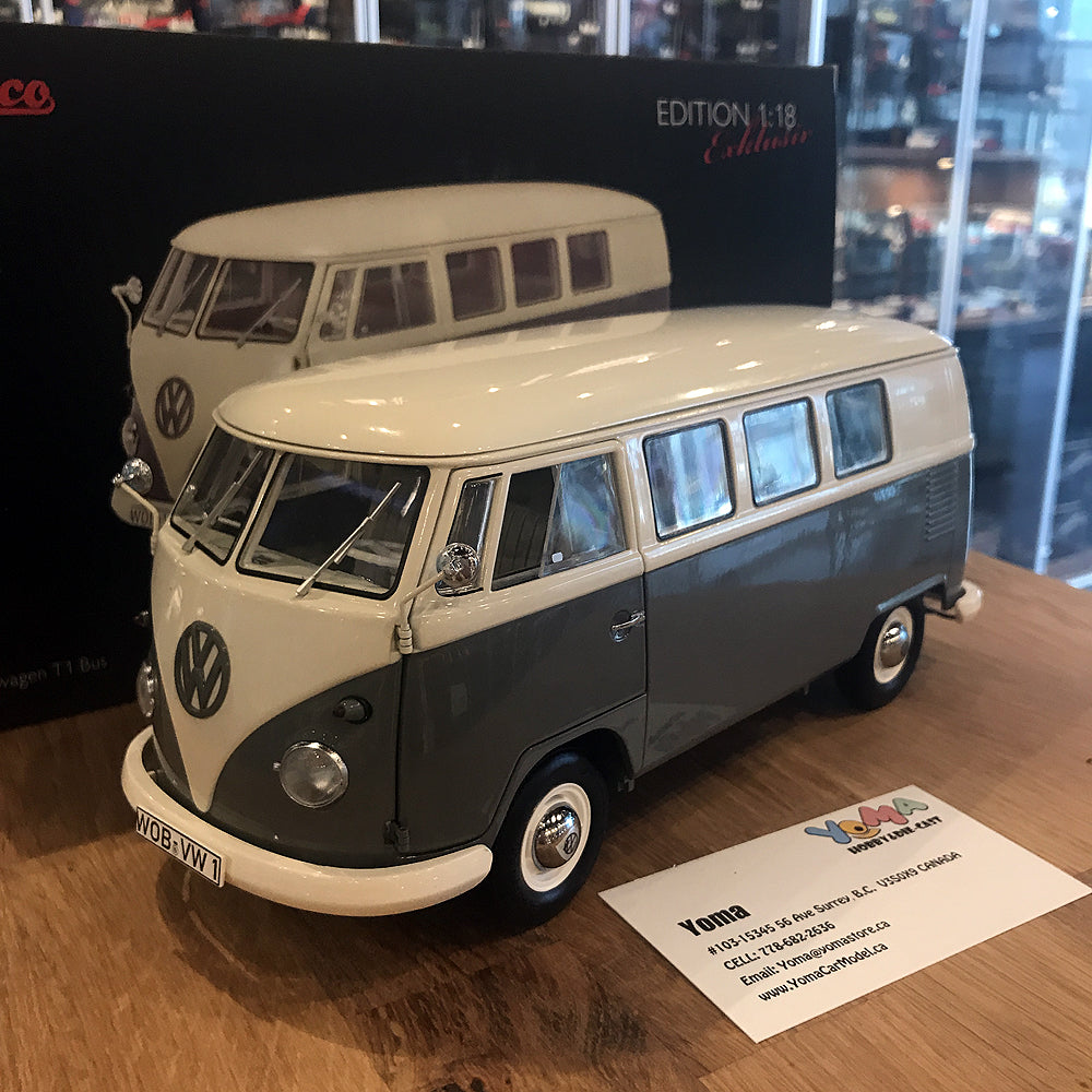 Schuco 1:18 Volkswagen VW T1 Bus Pearl White/Grey 450037500
