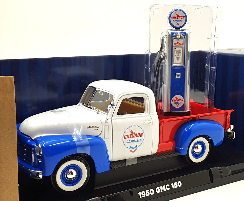 GreenLight 1:18 1950 GMC 150 Chevron with Vintage Chevron Pump 12992