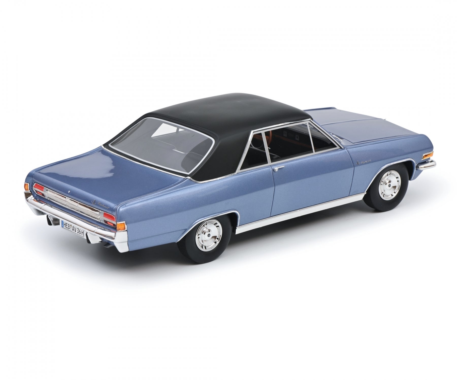 Schuco 1:18 Opel Diplomat A Coupe 450053400