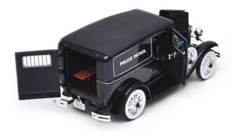 Signature 1:18 1931 Ford Panel Police Patrol Car SN18143