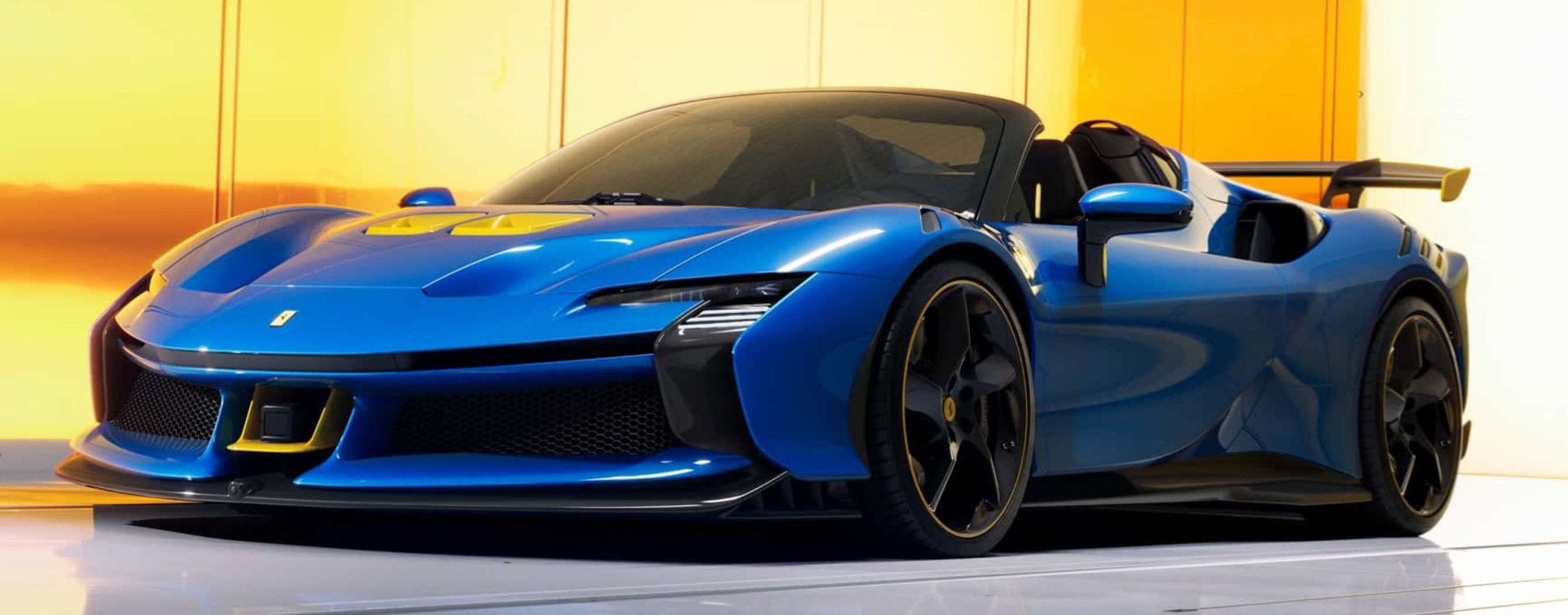 Ferrari SF90 XX Spider - Azzurro Dino - 1:18