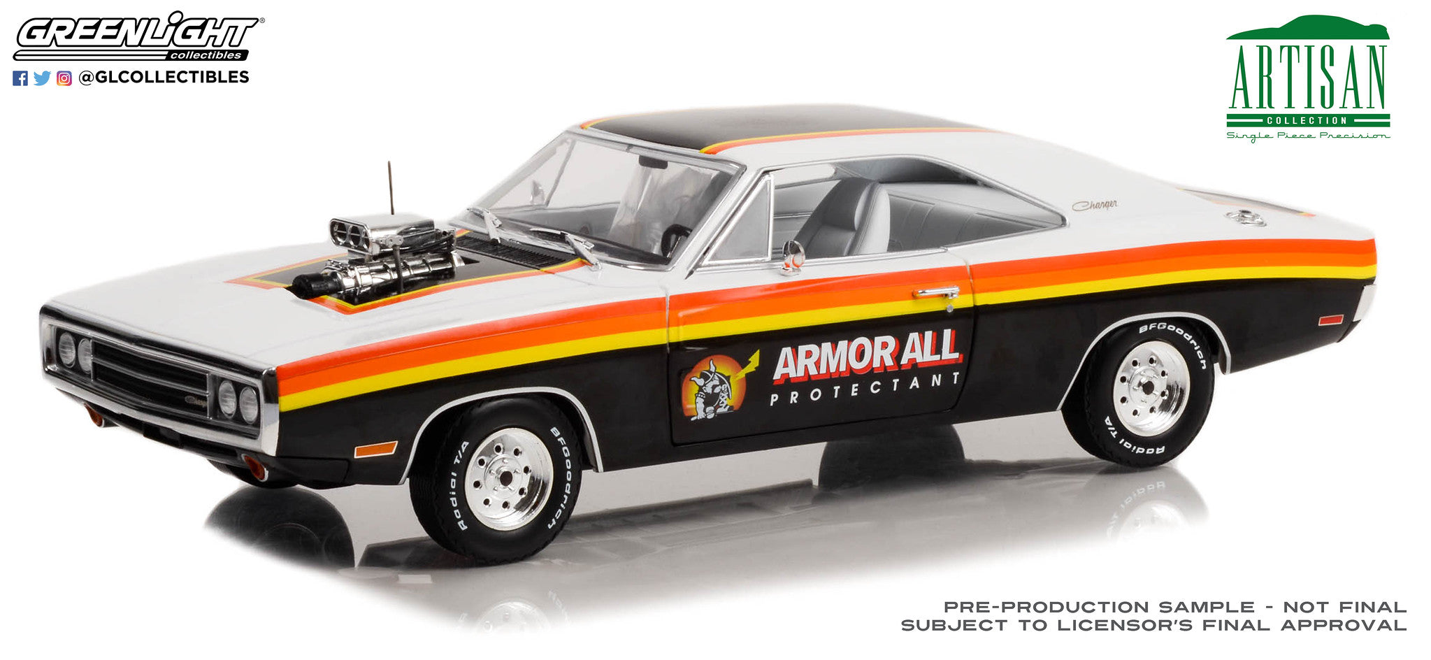 GreenLight 1:18 Artisan Collection - 1970 Dodge Charger with Blown Engine - Armor All 19123