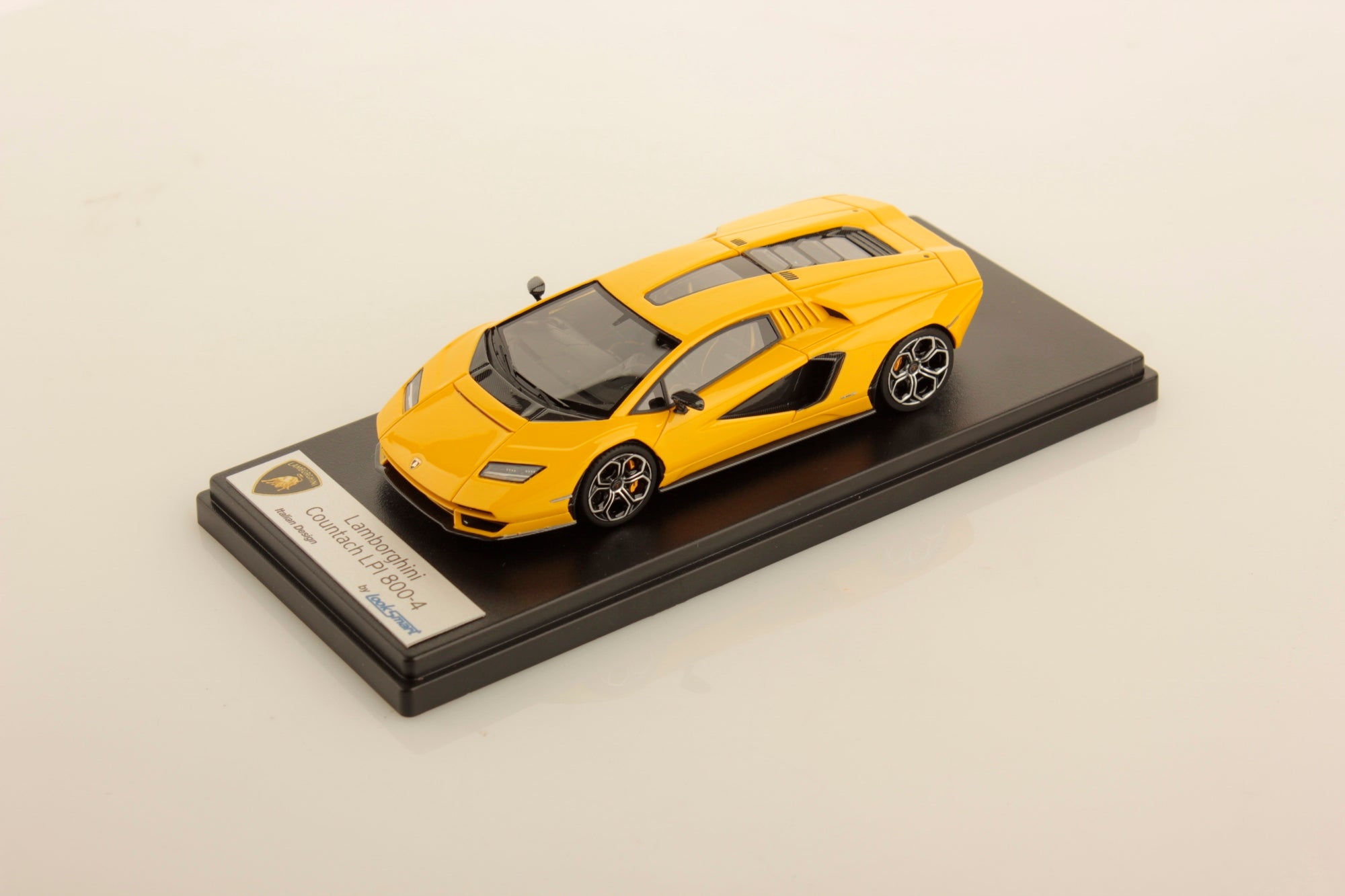 Lamborghini Countach LPI 800-4 - Giallo - 1:43