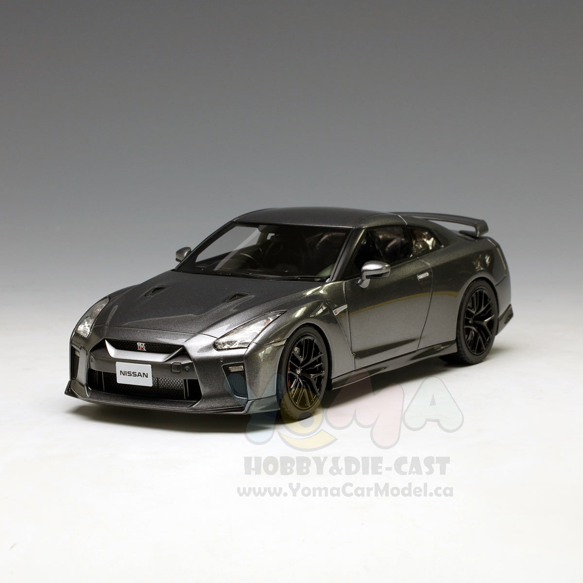 Tarmac Works 1:18 Nissan GT-R R35 2017 Dark Metal Grey T11-MG