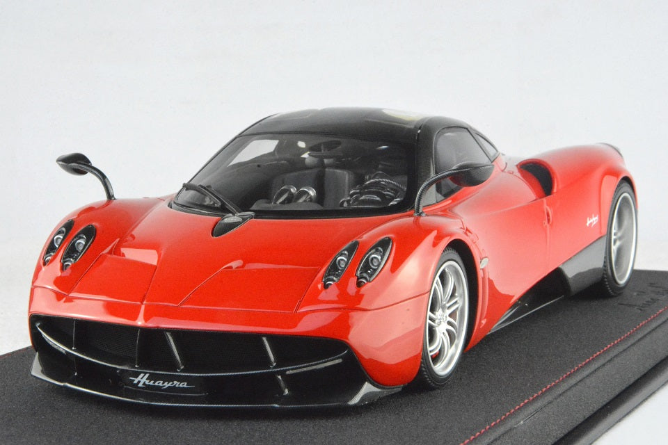 Frontiart AvanStyle 1:18 Pagani Huarya Coupe Red AS021-06