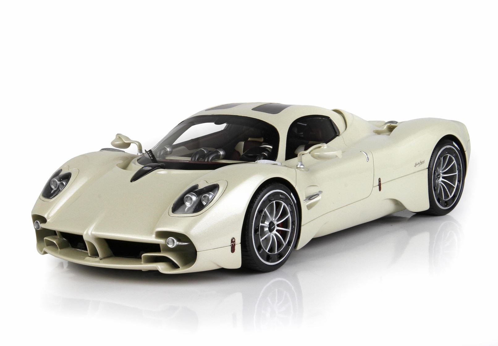 Pagani Utopia - launch spec Grey Rinascimento - 1:18