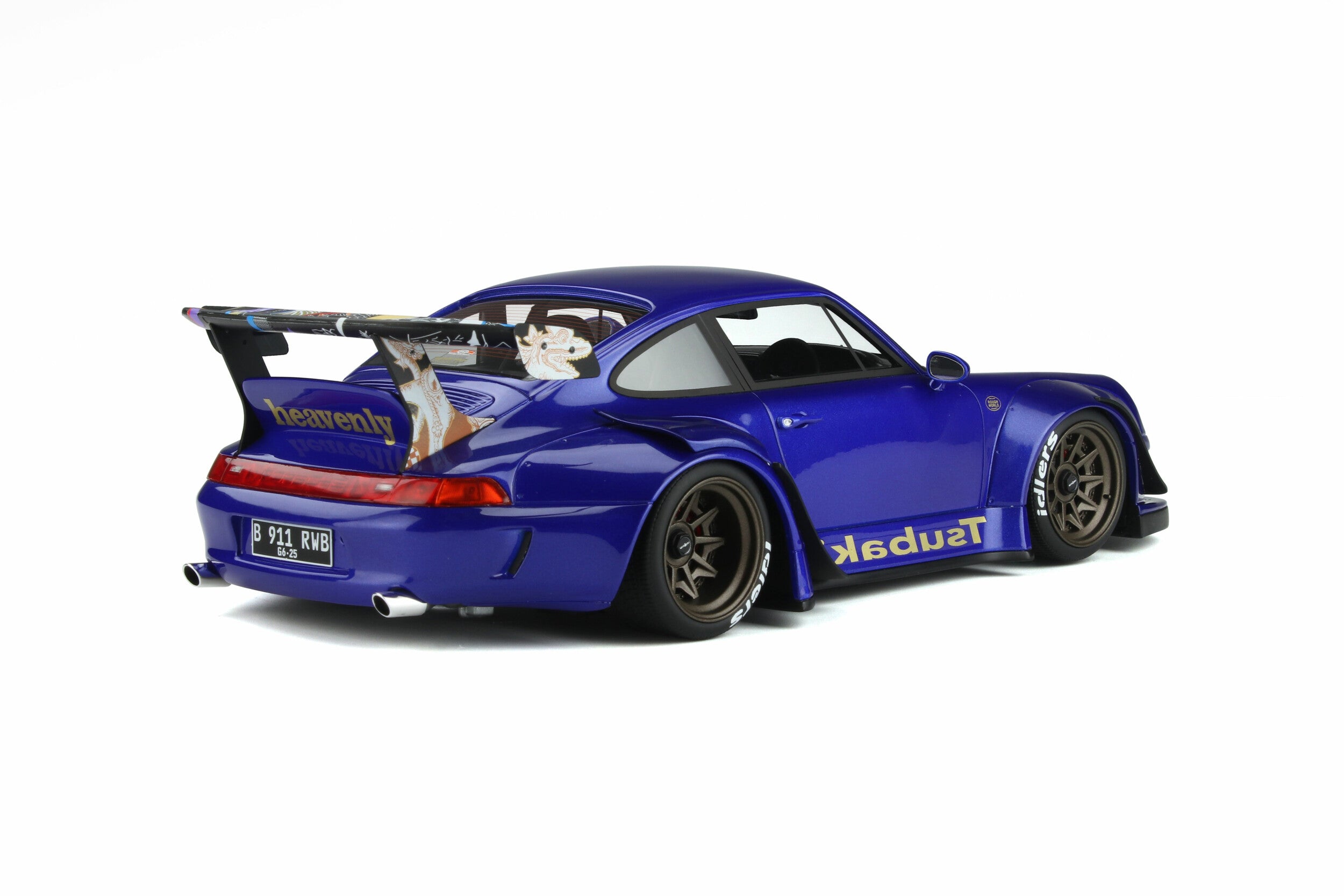 GT Spirit 1:18 Porsche 911 (993) RWB Tsubaki Edition