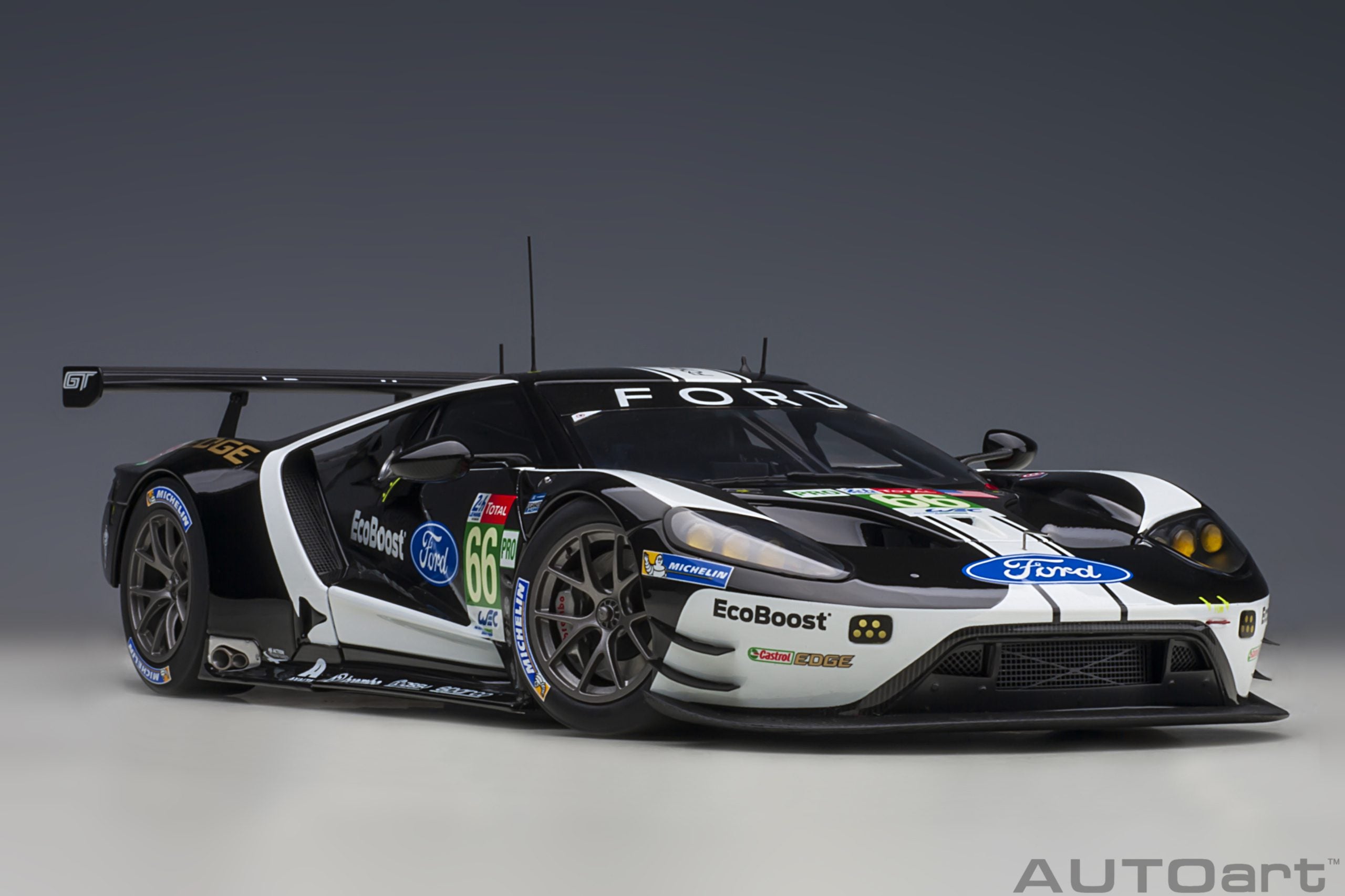 AUTOart 1:18 Ford GT GTE Pro Le Mans 24h 2019 S.Mucke/O.Pla/B.Johnson #66 81910