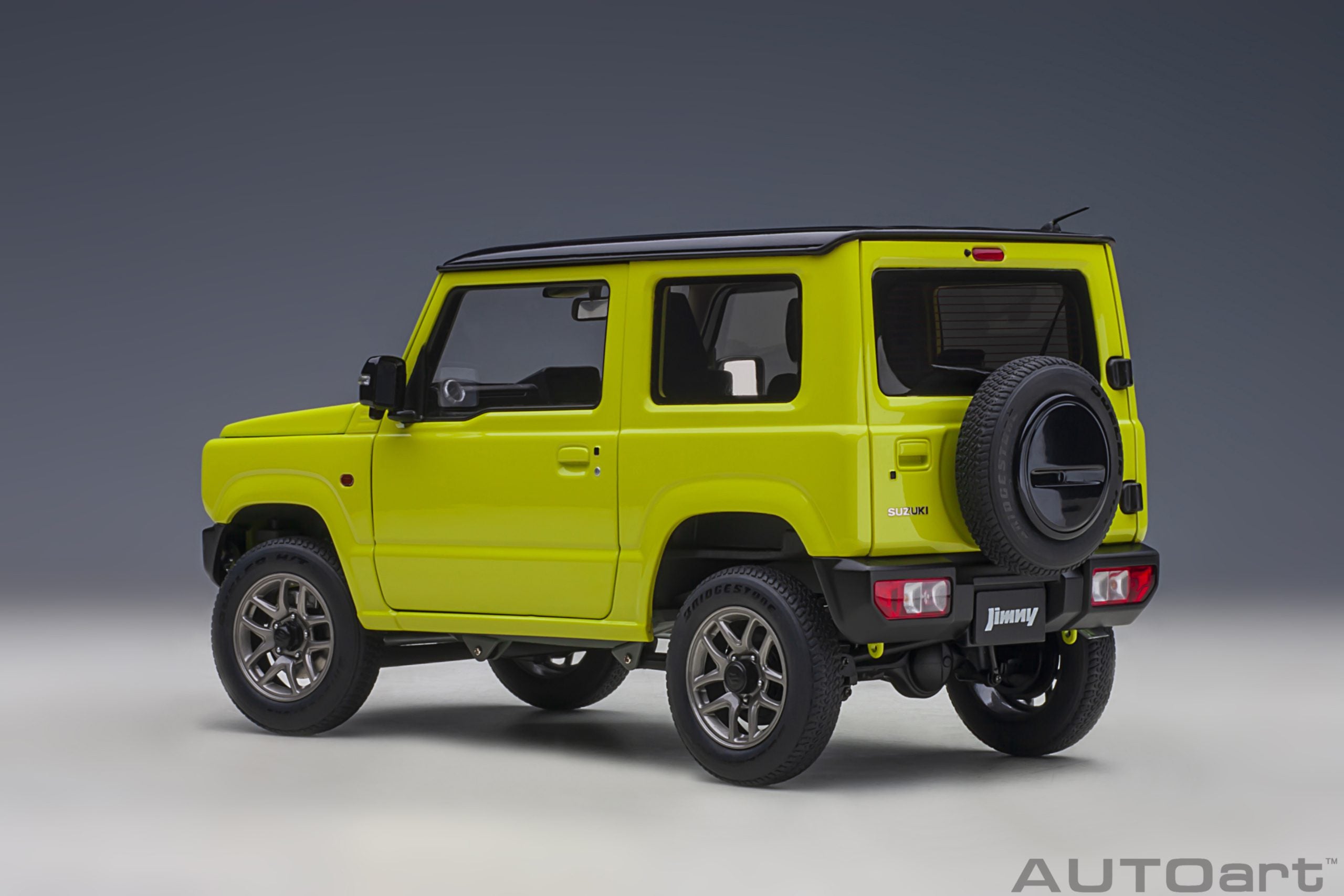 AUTOart 1:18 Suzuki Jimny (JB64) (Kinetic Yellow with Black roof) 78501